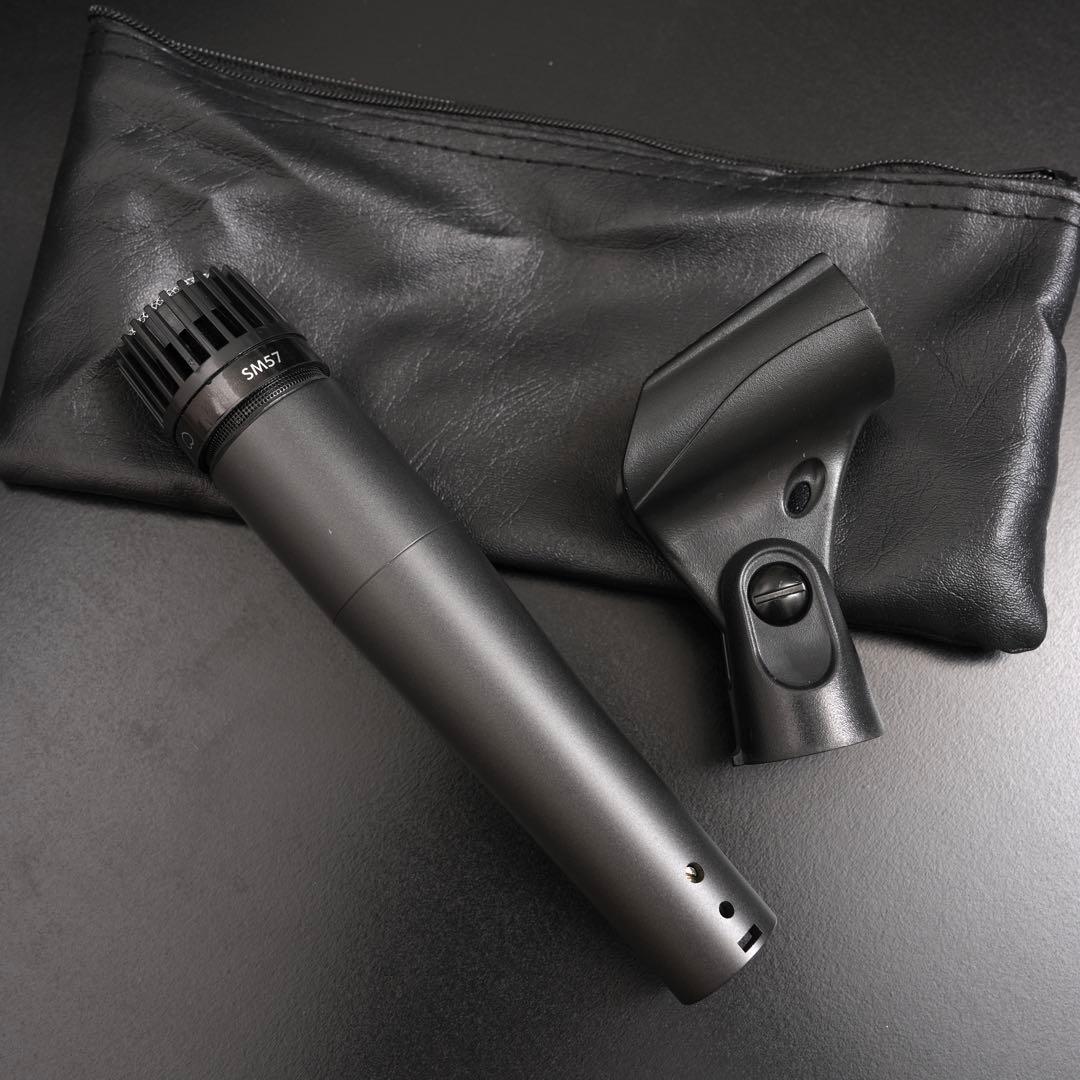 配信機器・PA機器・レコーディング機器 SHURE SM57 Shure SM57 Cardioid Dynamic Instrument Microphone with Deluxe