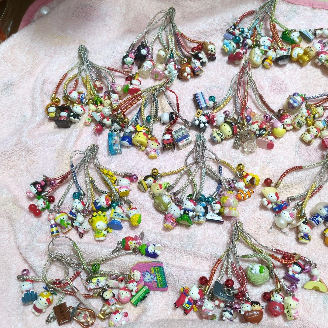 大盤振舞！最終大幅値下げ！ご当地キティ　約490個　まとめ売り