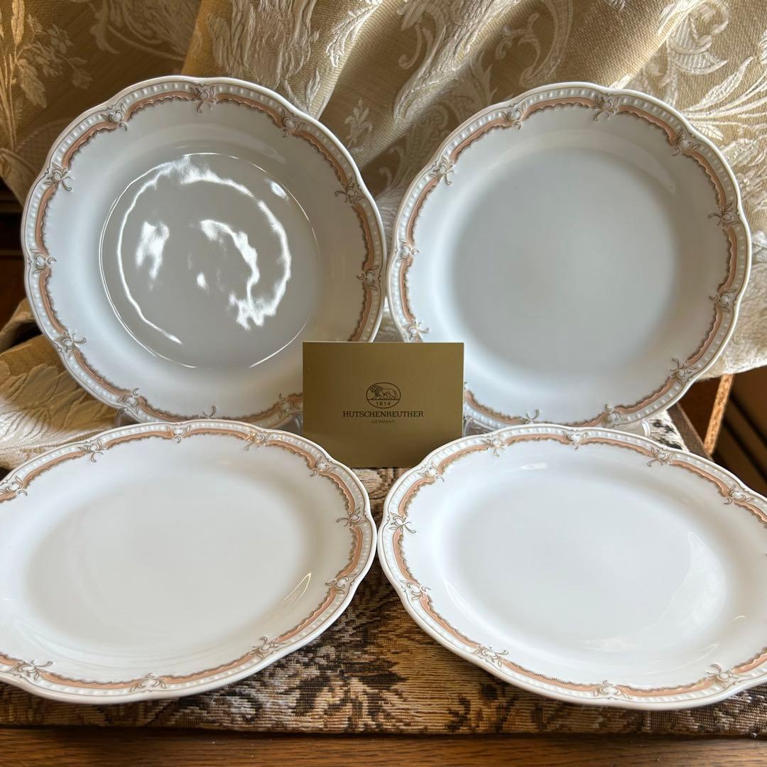 新品ドイツ製 HUTSCHENREUTHER ペールピーチ 美しいケーキプレート