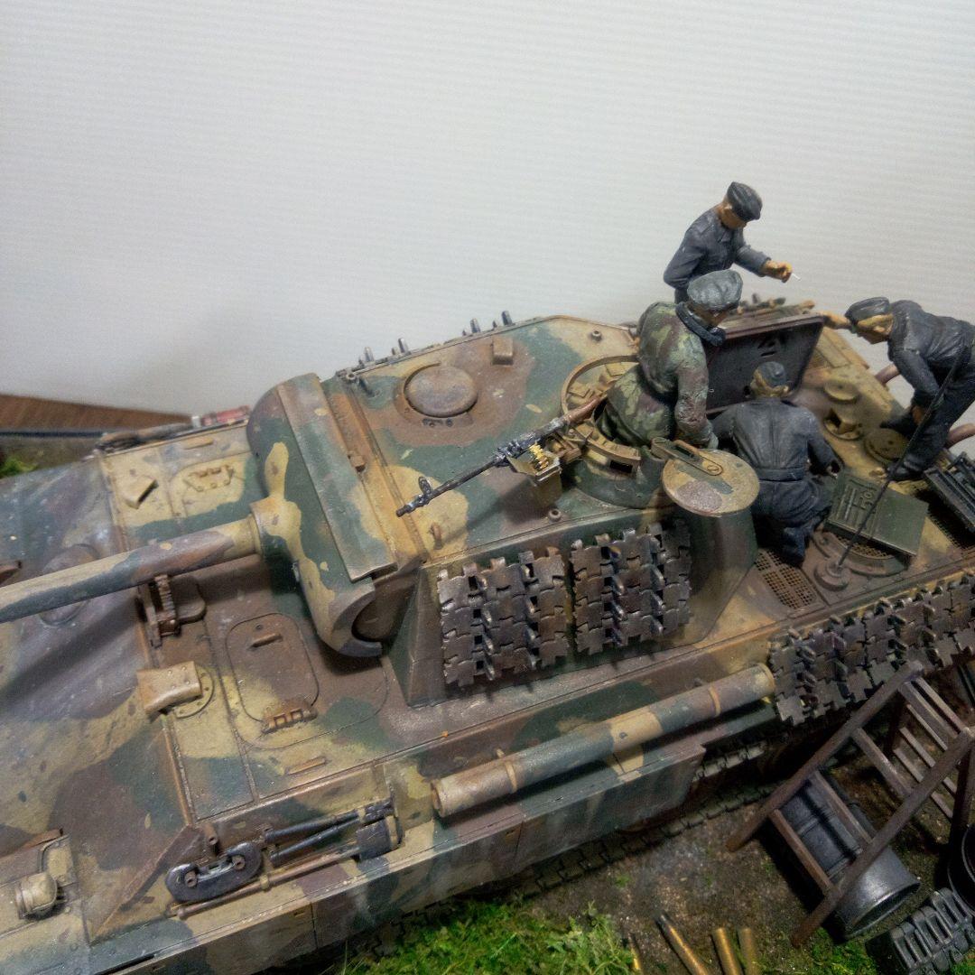 大蛇丸様専用 パンター戦車 1/35 ジオラマ完成品 キングタイガー完成品