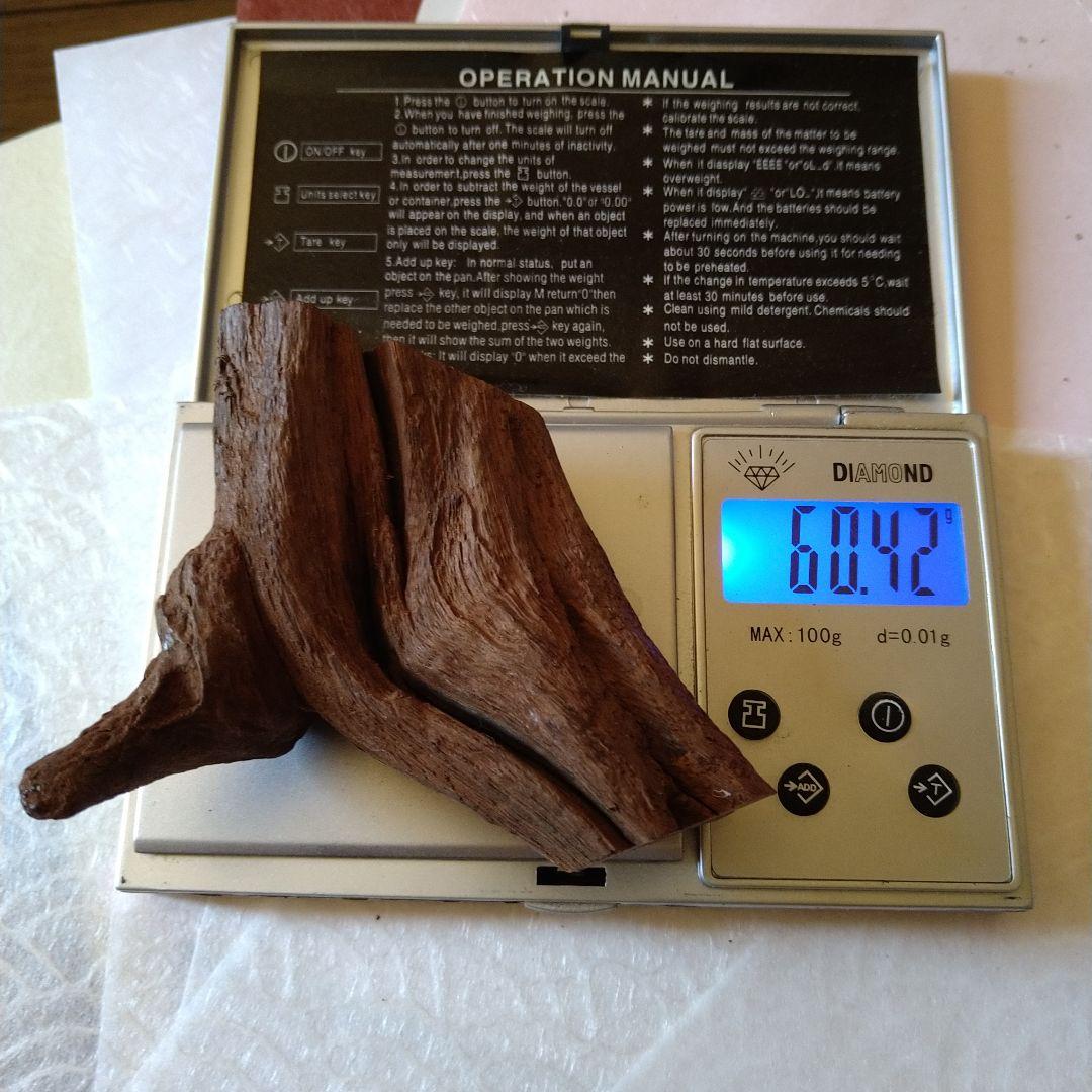 香木.伽羅.沈香.六国五味.天然木 お香用素材 60.42g