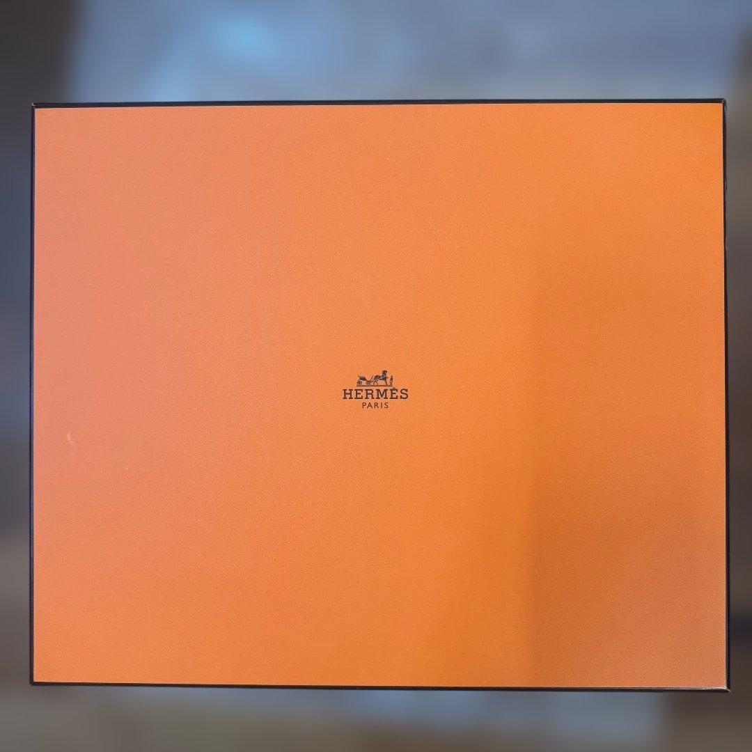 HERMES ポーセリン ティーポット 赤道直下のスケッチ - メルカリ