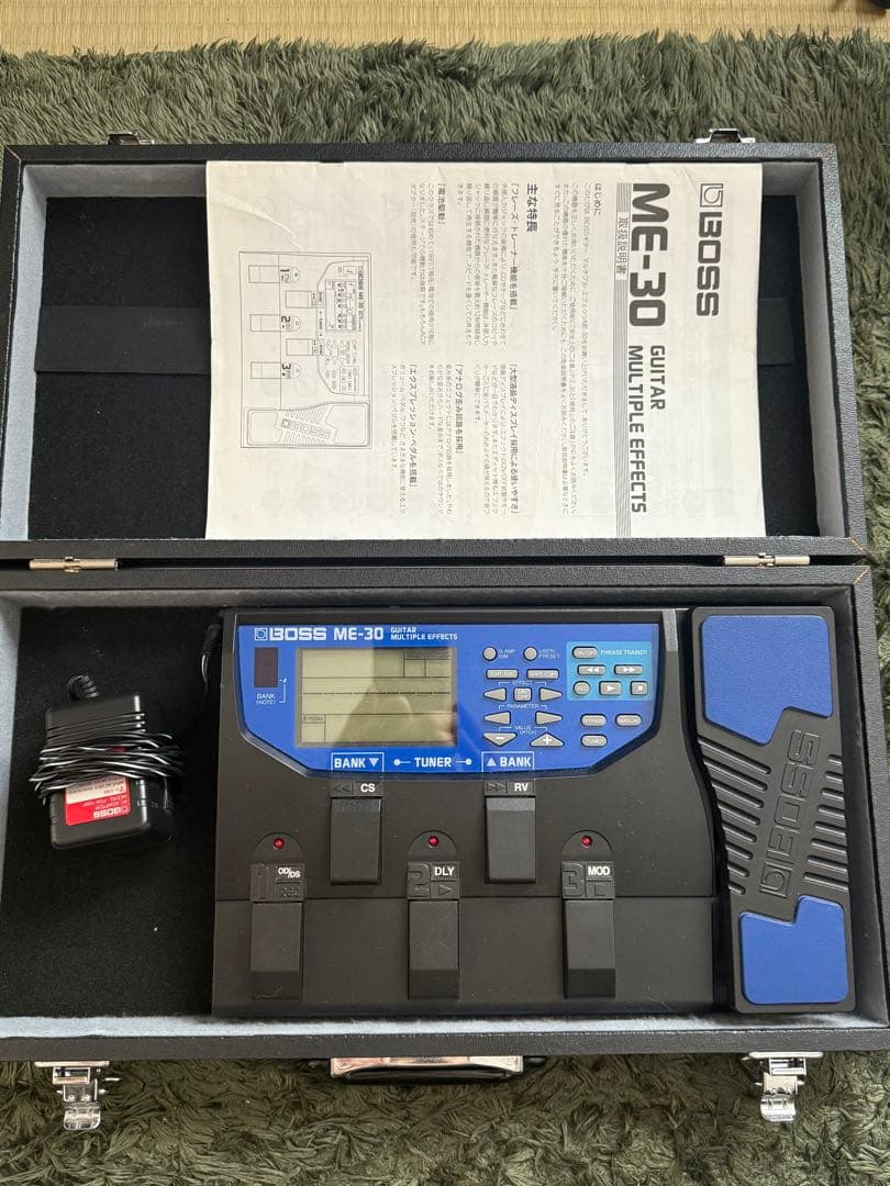 BOSS ME-30（取扱説明書、ACアダプター、エフェクトボード付属） 数量限定!トートバッグプレゼント】 BOSS ME-90 + 純正アダプター +