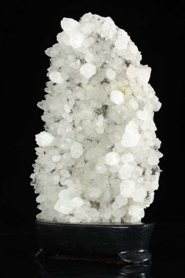 水晶クラスター 黄鉄鉱共生 台座付 2.1kg 天然石 原石 自然石 鉱物標本