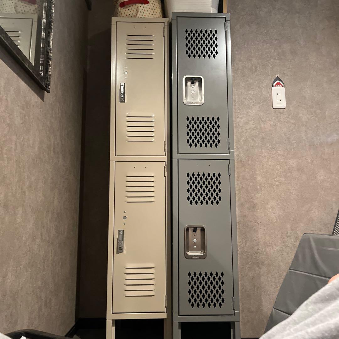 LYON リヨン 2段 スチールロッカー LYON 2-TIER LOCKER - LOUVER | Metal Products,Locker | | P.F.S.