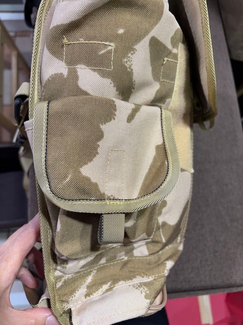 英軍 ガスマスク GSR レスピレーター バックホルダーフレーム付き