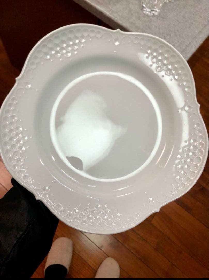 【廃盤限定品】マイセン　ホワイトレリーフ19cm 4客から〜7客まで 2026年最新】マイセン ホワイトレリーフの人気アイテム - メルカリ