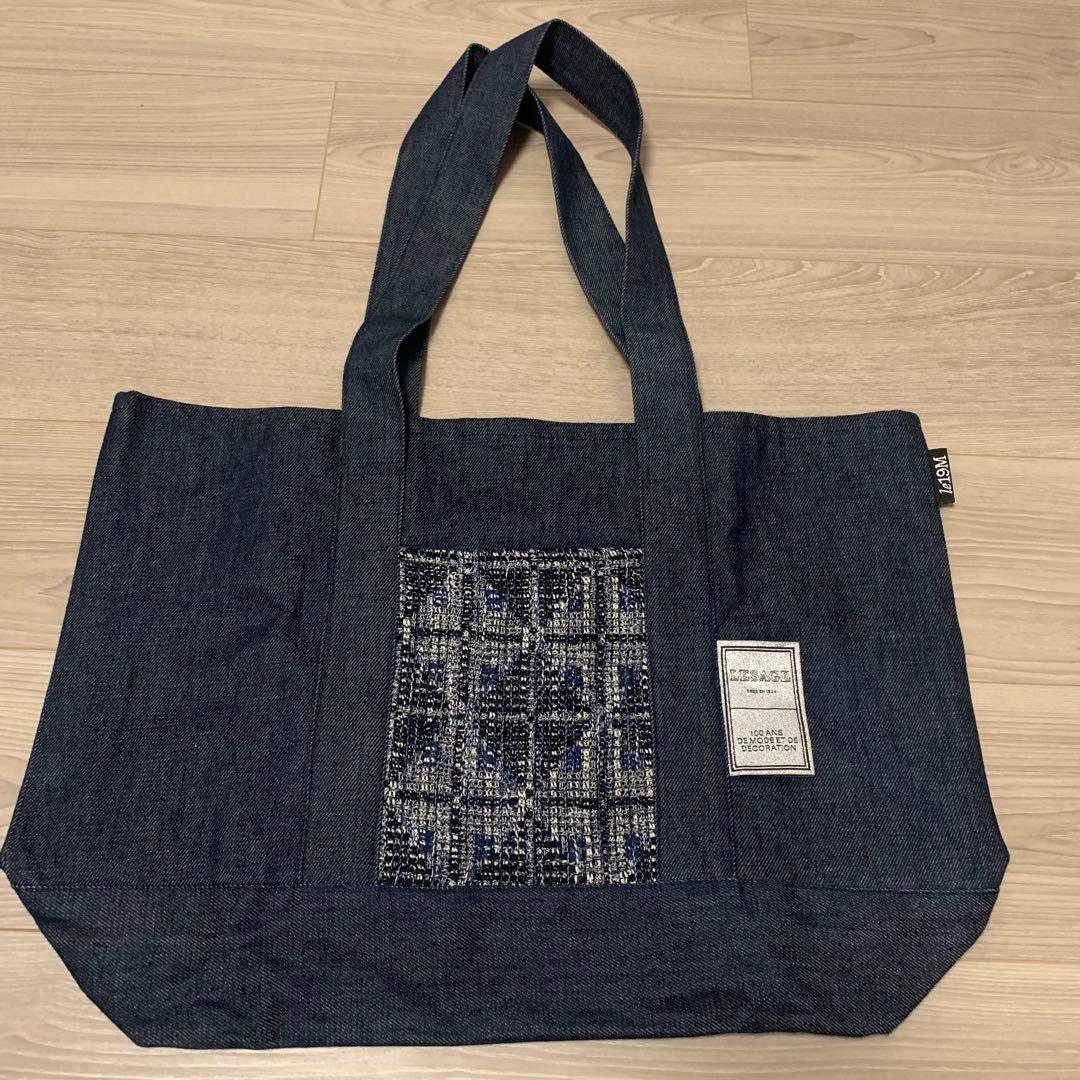 シャネル la Galerie du 19M Tokyo 非売品トート - メルカリ