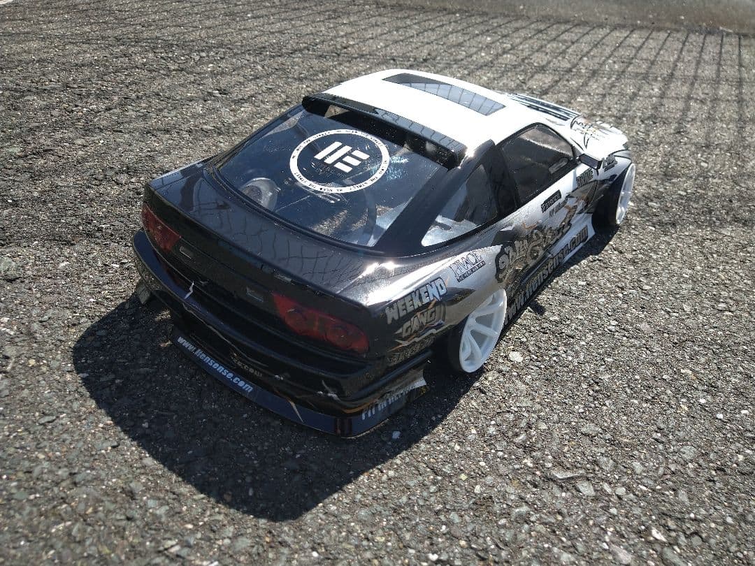 アディクション D-MAX 180SX 製作済新品ラジコンボディ - メルカリ