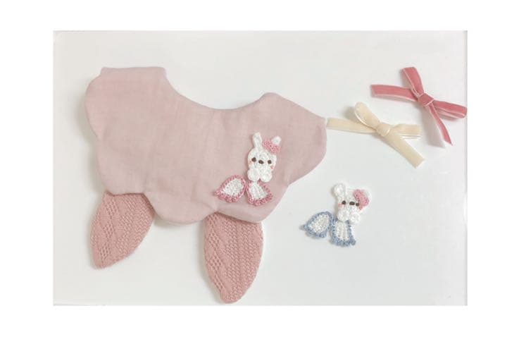 ハンドメイドスタイ　天使の羽　うさみみスタイ　ふくふく様 Lien de famille（リヤンドファミーユ） もこもこ天使スタイ | Aming