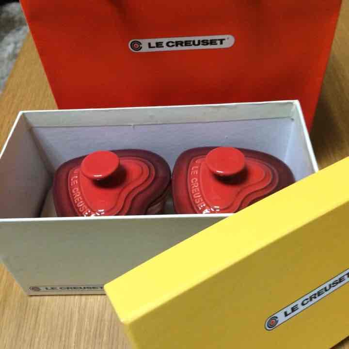 ルクルーゼ シグニチャー ココット・オーバル 27cm オレンジ (シルバーツマミ