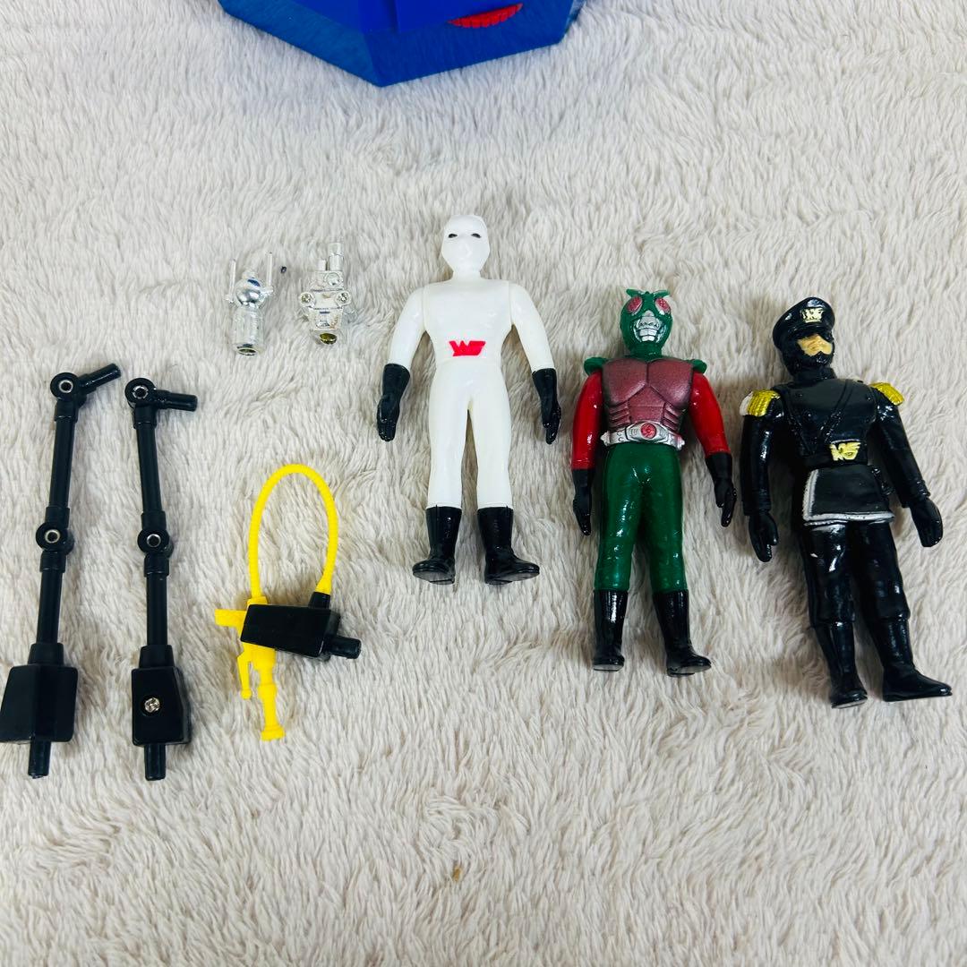 希少】ポピー 空飛ぶ!! 仮面ライダー 改造手術台セット 当時物 - メルカリ