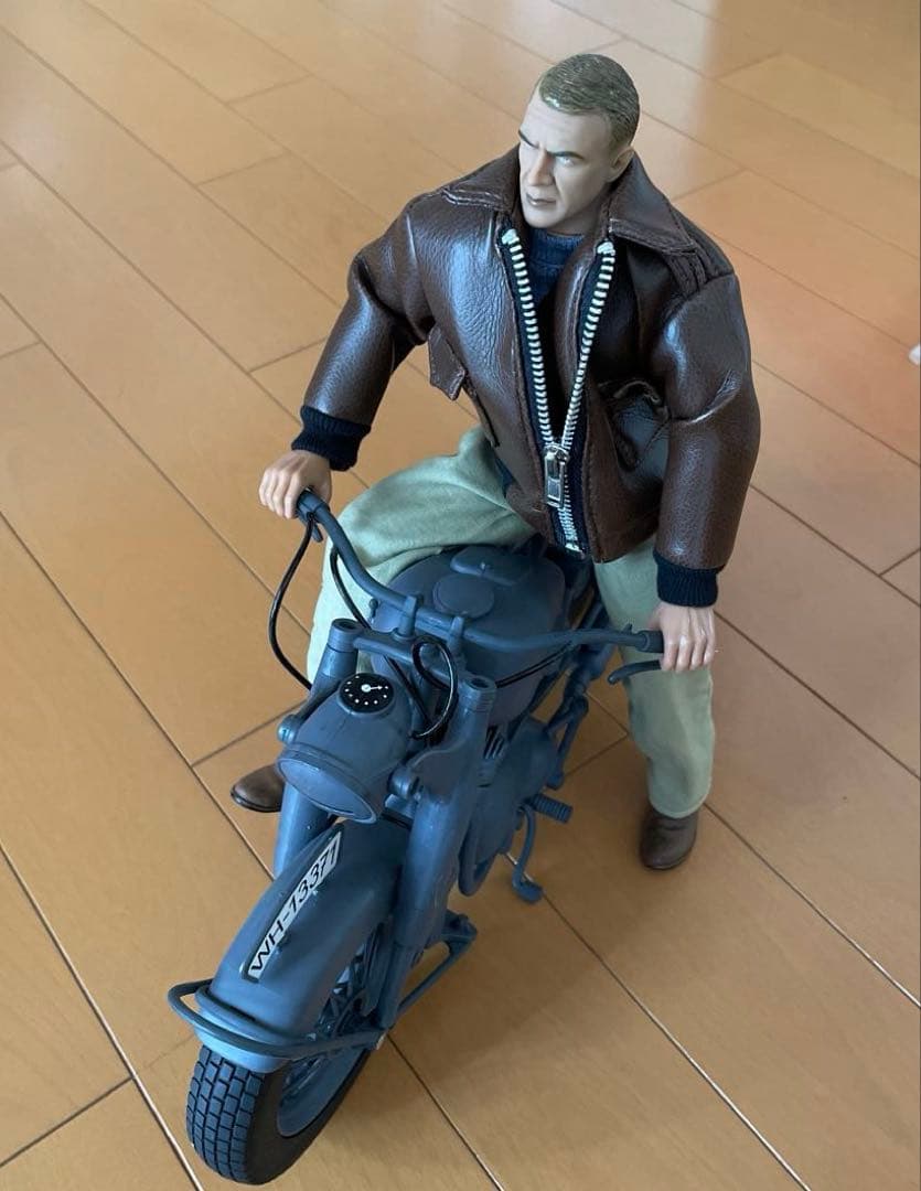 スティーブ・マックイーン 大脱走フィギュア＆バイクセット 1/6サイズ