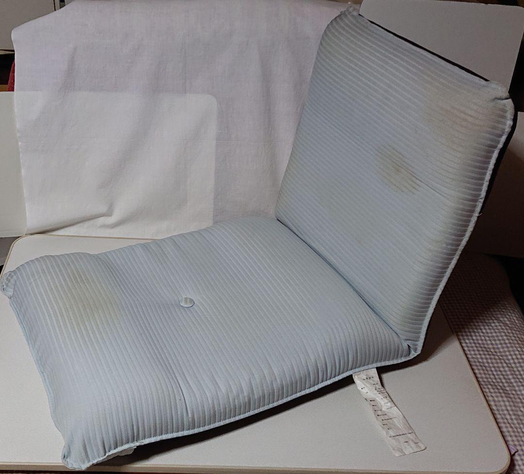 リクライニング座椅子　ニトリ〔新品1 中古品1〕 2脚まとめ売り (匿名配送) ニトリ（NITORI） 首リクライニング回転座椅子 ローソファ パーソナル