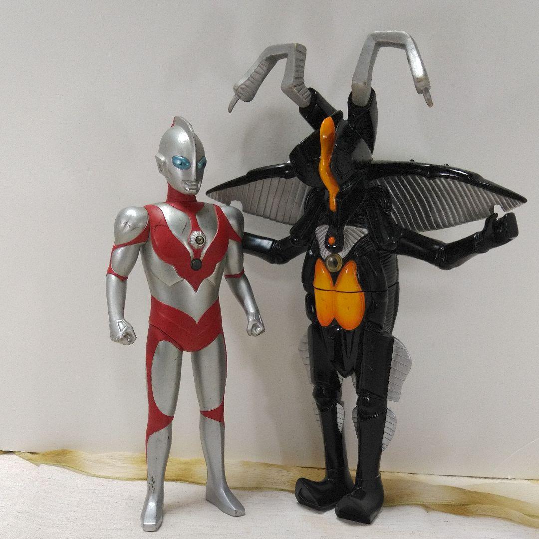 サウンドバトラーシリーズ ウルトラマンパワード&パワードゼットン