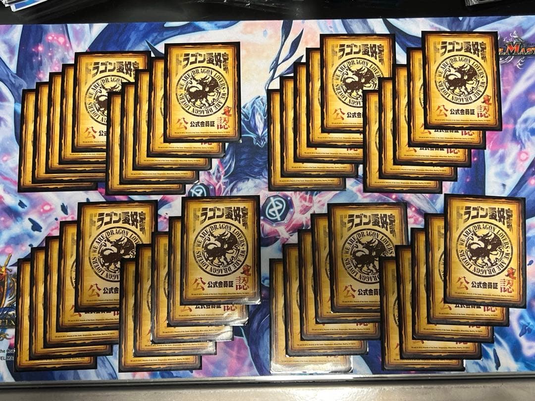 デュエマ 公式スリーブ 40枚 ドラゴン愛好家 - メルカリ
