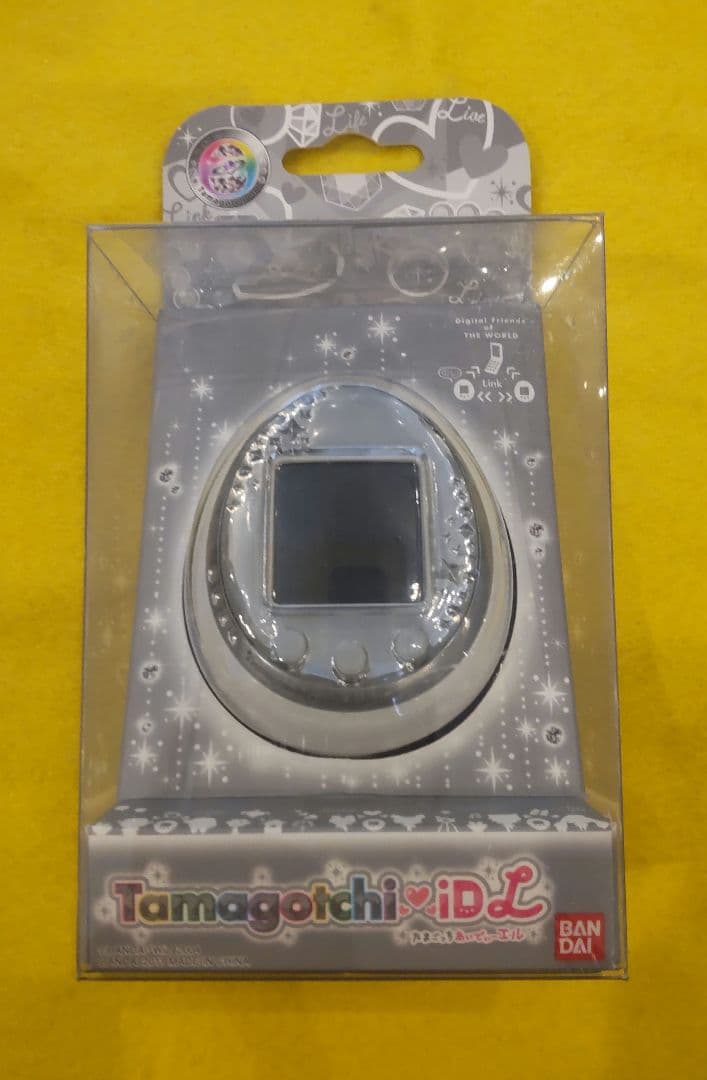 み*様 Tamagotchi iD L ホワイト タマゴッチ アイディー エル Amazon.co.jp: Tamagotchi iD ホワイト(たまごっち アイディー