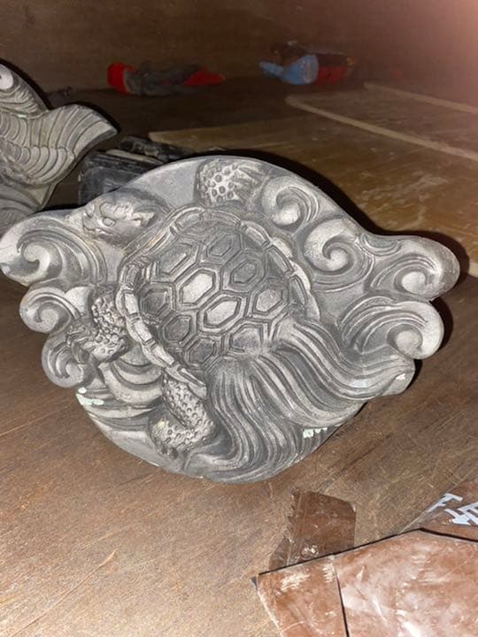 大清康熙年製在銘 四君子(蘭・竹・菊・梅)と5匹の虎 中国陶器花瓶壺