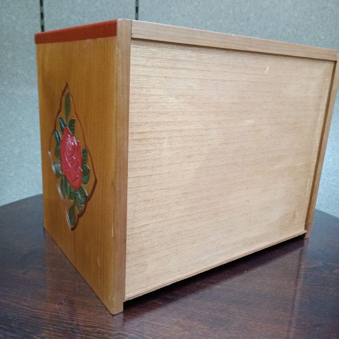 日光彫り4段抽斗6個抽斗付きバラ　最終価格