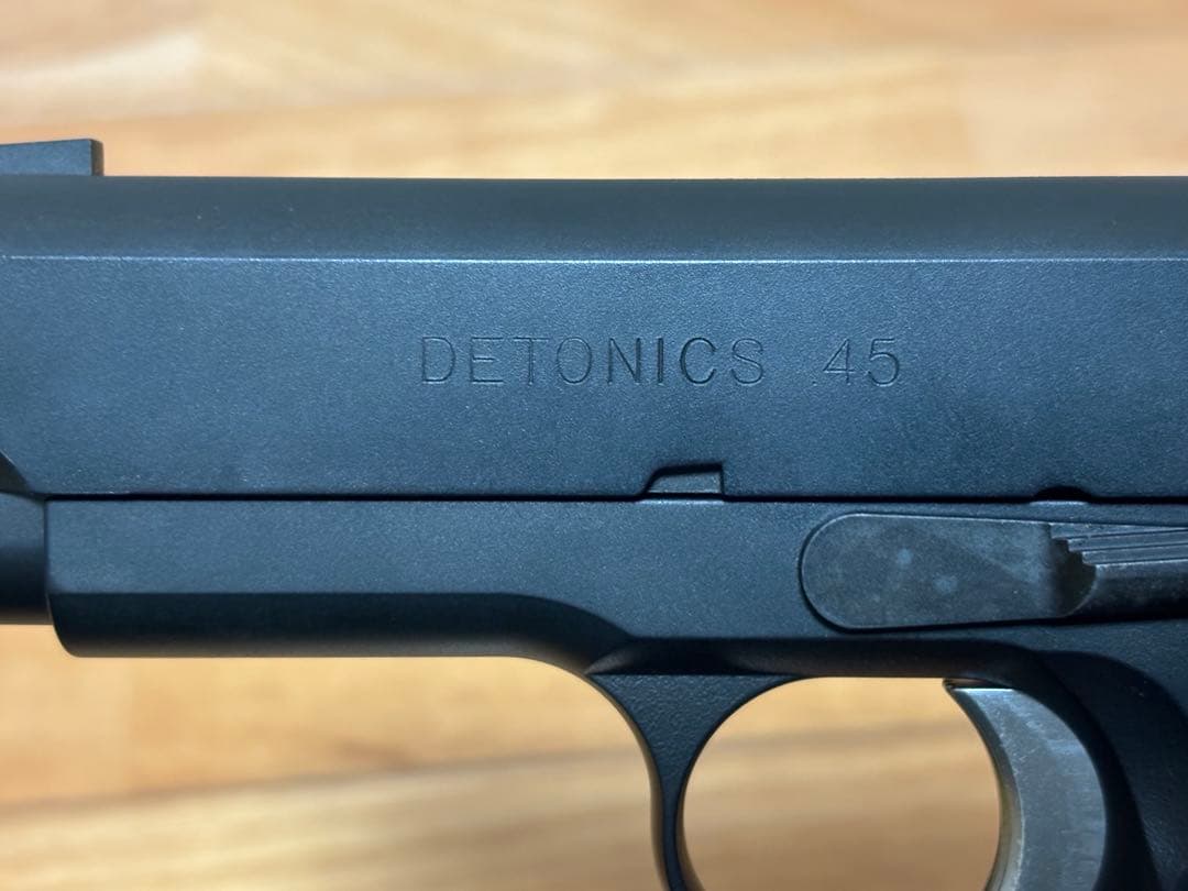 マルイ デトニクス.45 別売木製グリップ 革製ホルスター付属 ASGK刻印