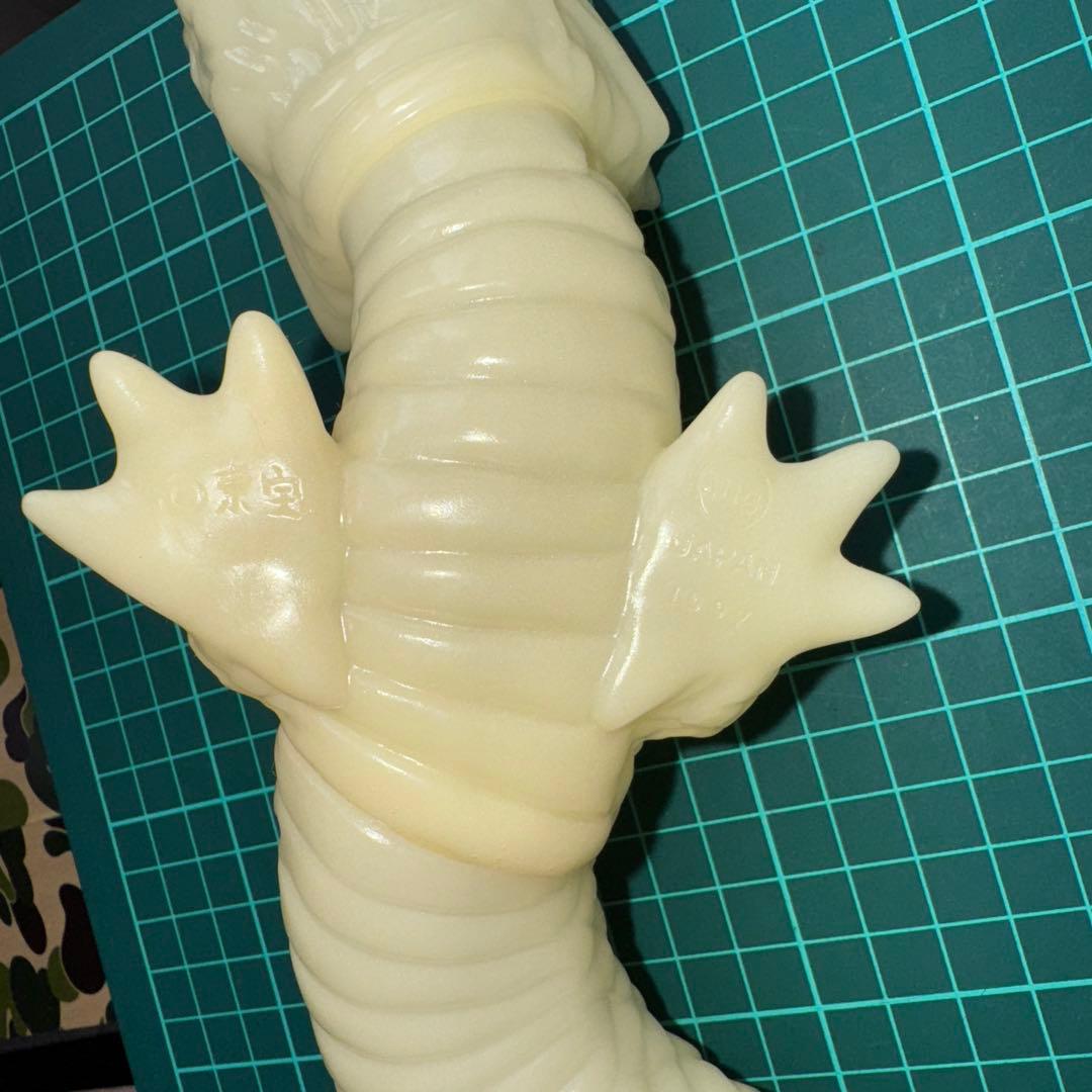 M1号　マンダ　第一期　緑　ピンク　蓄光版スタンダードサイズ　ソフビ　3体