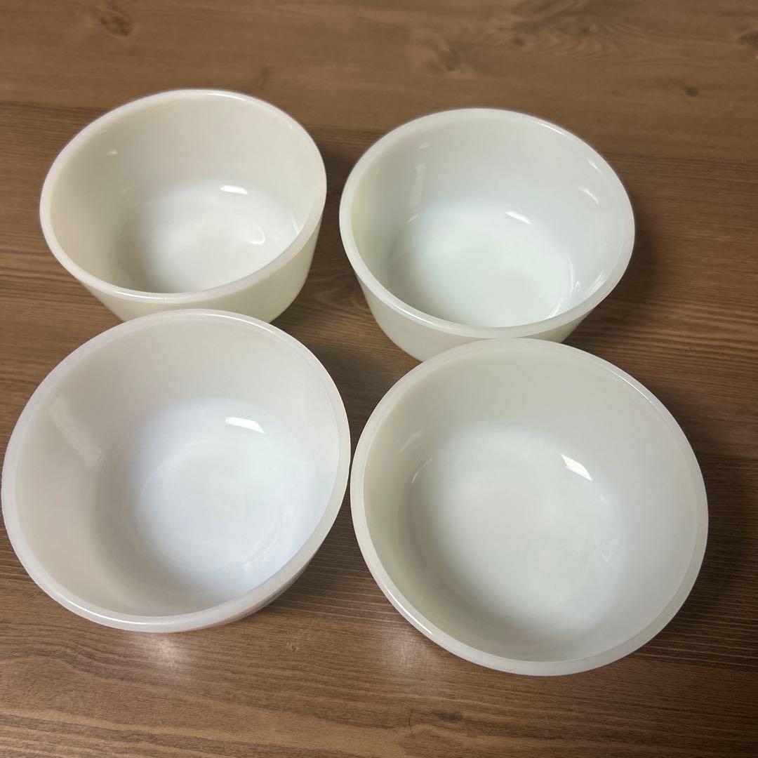 ラリック LALIQUE 花が浮き彫りになっている鉢