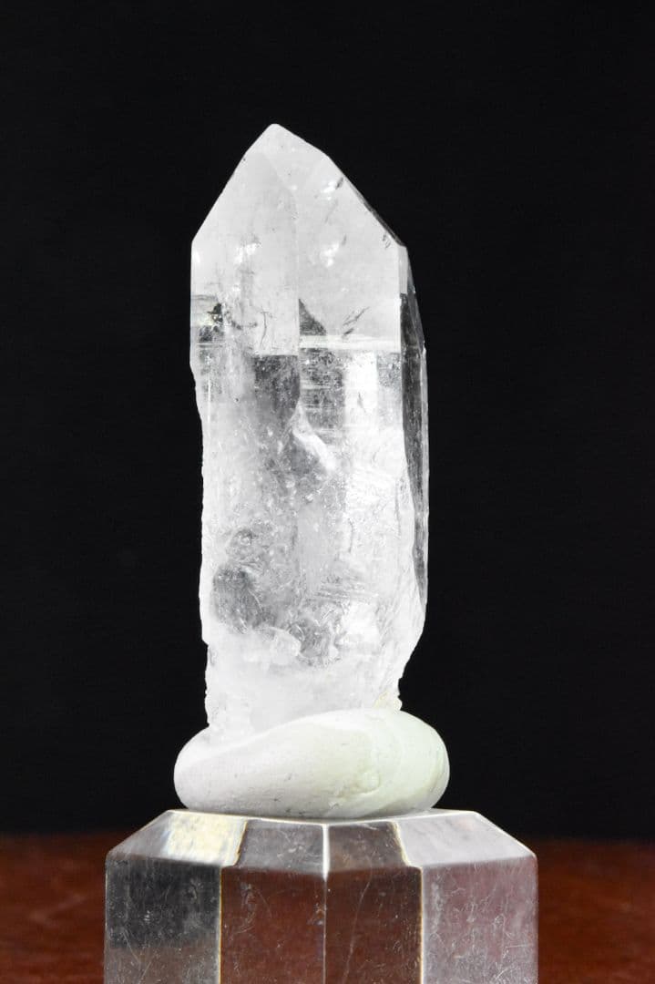 専用ページ 超希少！エベレストベースキャンプ付近産 クリアポイント 21.61g