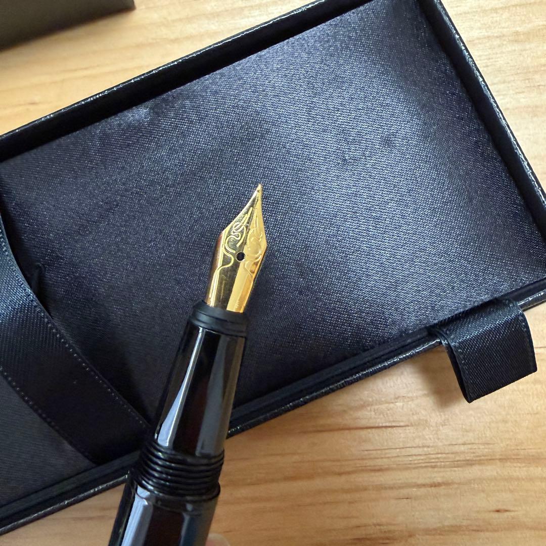 ツイステッドワンダーランド サバナクロー寮 マジカルペン レプリカ