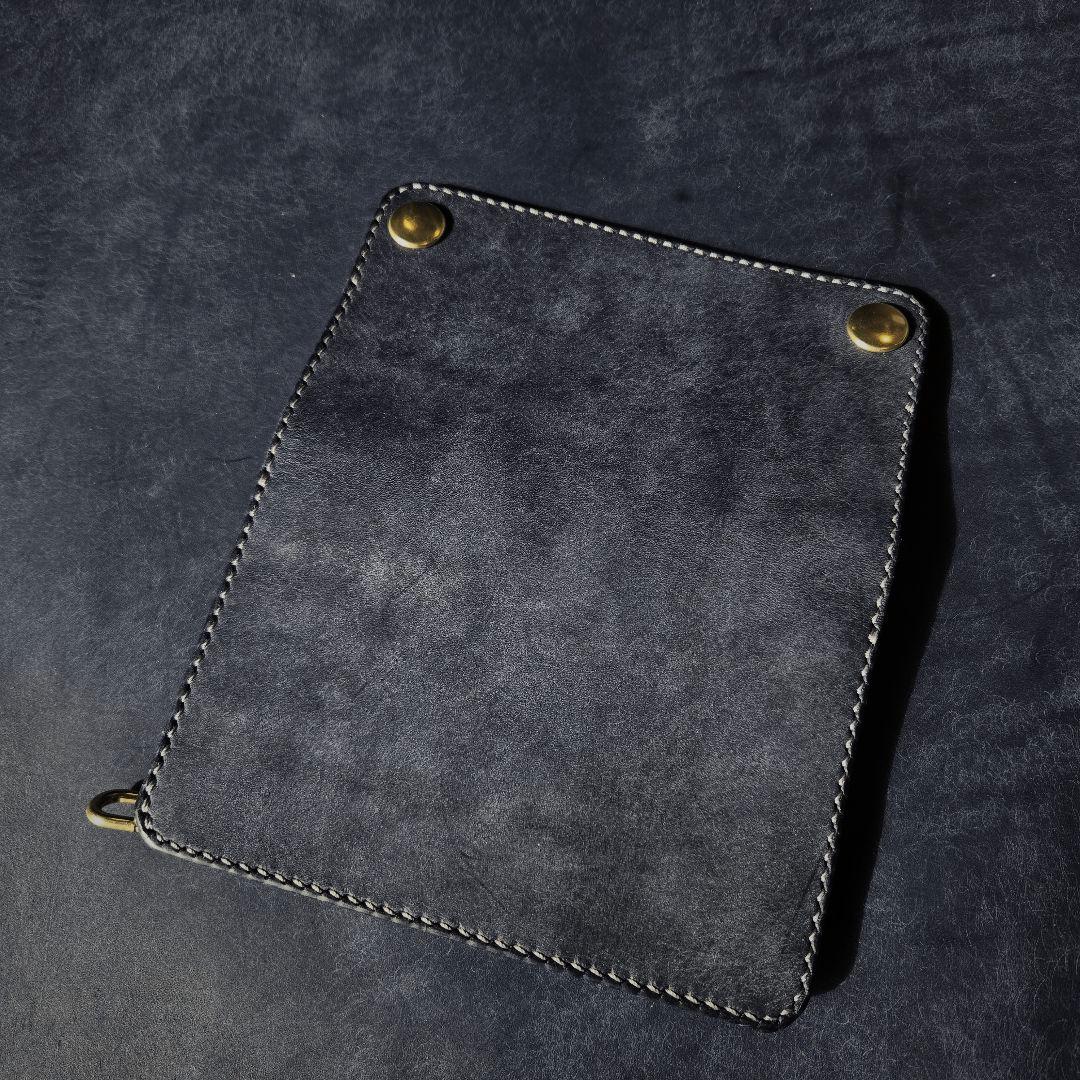 277ミドル トラッカーウォレット イタリアンレザーMARGOT【ネイビー