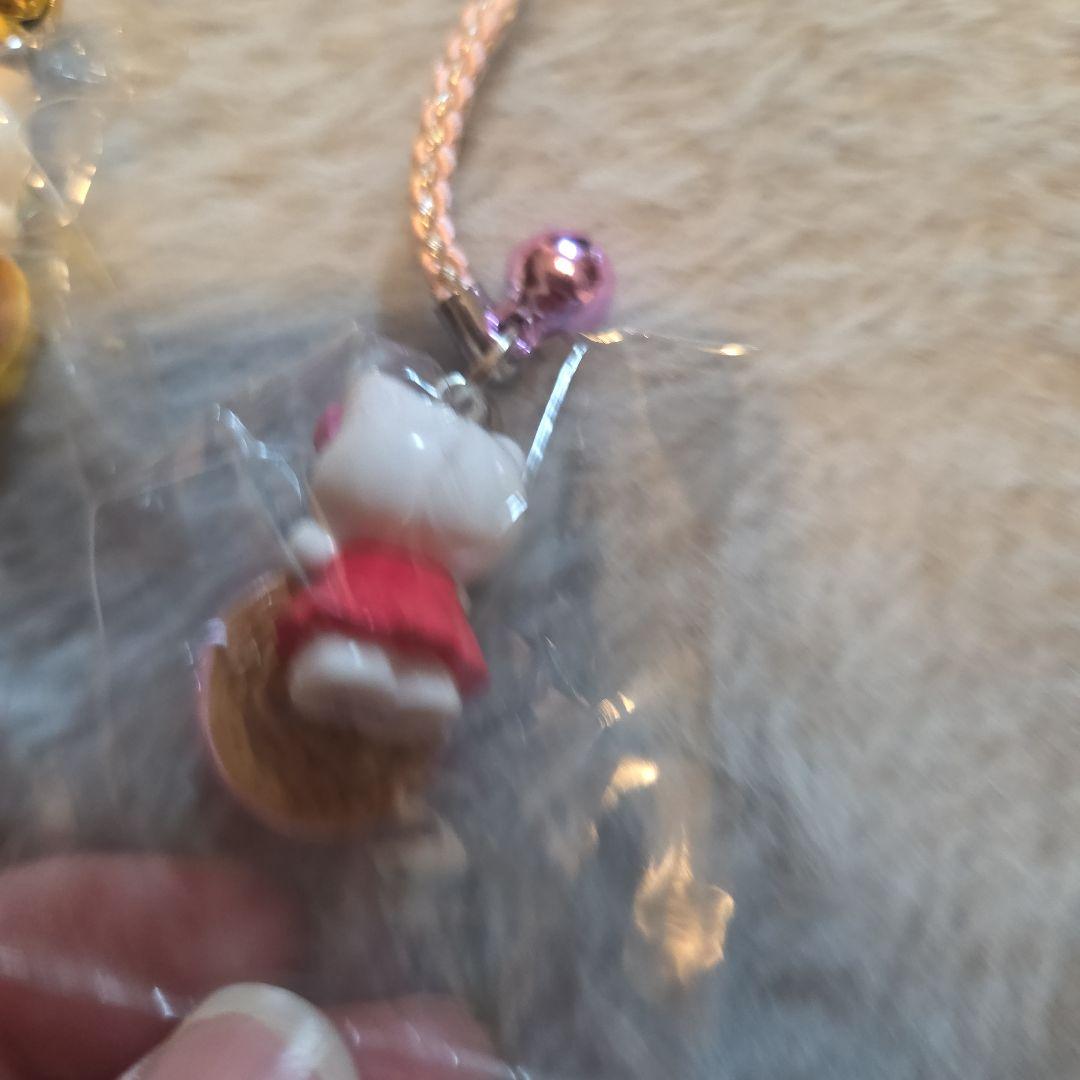 ご当地キティ メロンパンバージョン 3種類 - メルカリ