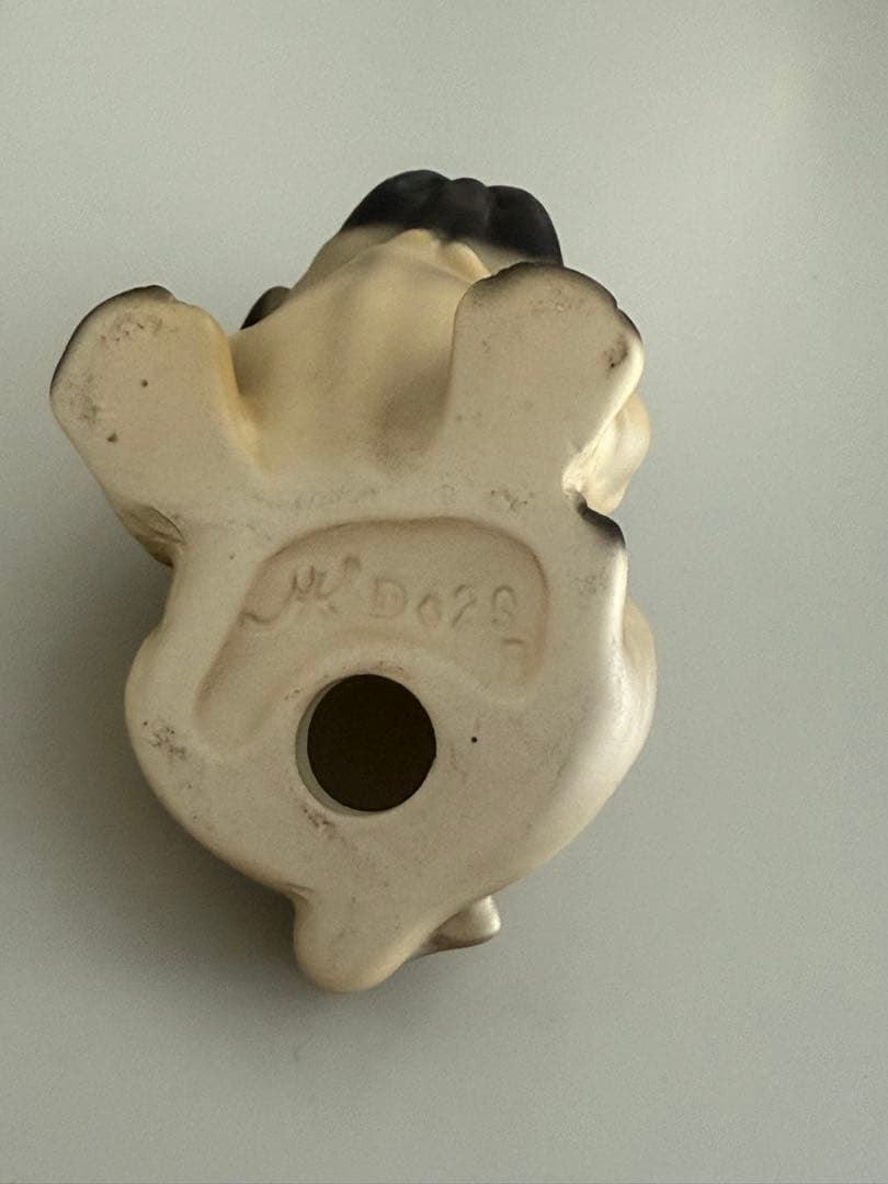 イタリア ドマン製】パグ フィギュリン 親子4体セット 陶器 置物Demain