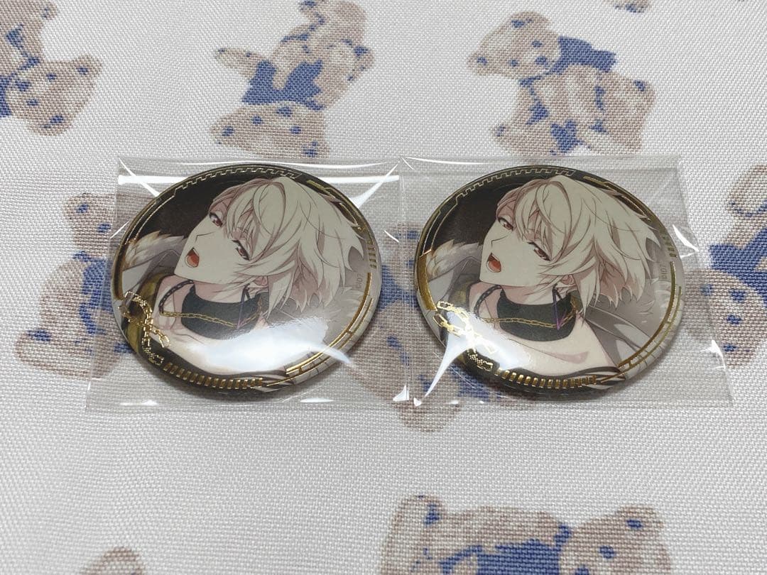 アイナナ 衣装展 APOŹ アポジー 棗巳波 缶バッジ 2個セット - メルカリ