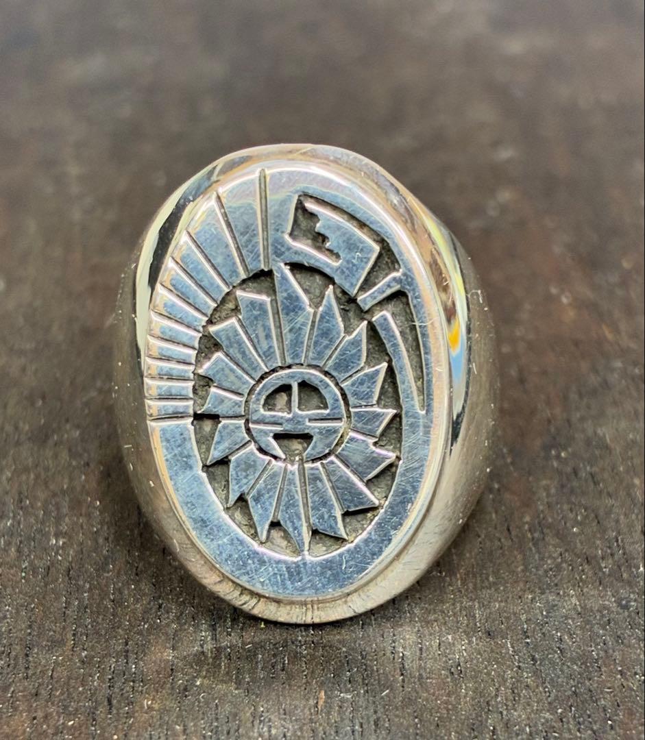 インディアンジュエリー　オーバーレイリング Amazon | ホピ族 インディアンジュエリー オーバーレイ フェザー 羽