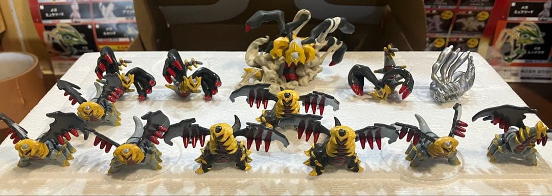 ポケモン モンコレ まとめ売り 140体 初代レア多数 - メルカリ