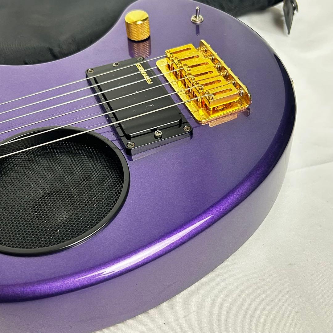 《美品》ZO-3 メタリックパープル アンプ内蔵ミニギター ソフトケース付