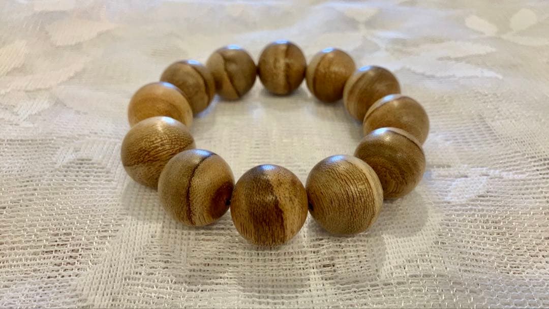 開運　数珠　沈香（じんこう）天然木ブレスレット　精神安定　集中力アップ20mm 楽天市場】【ポイント20倍】 香木 沈香(じんこう) アロマ 老沈香 φ12mm