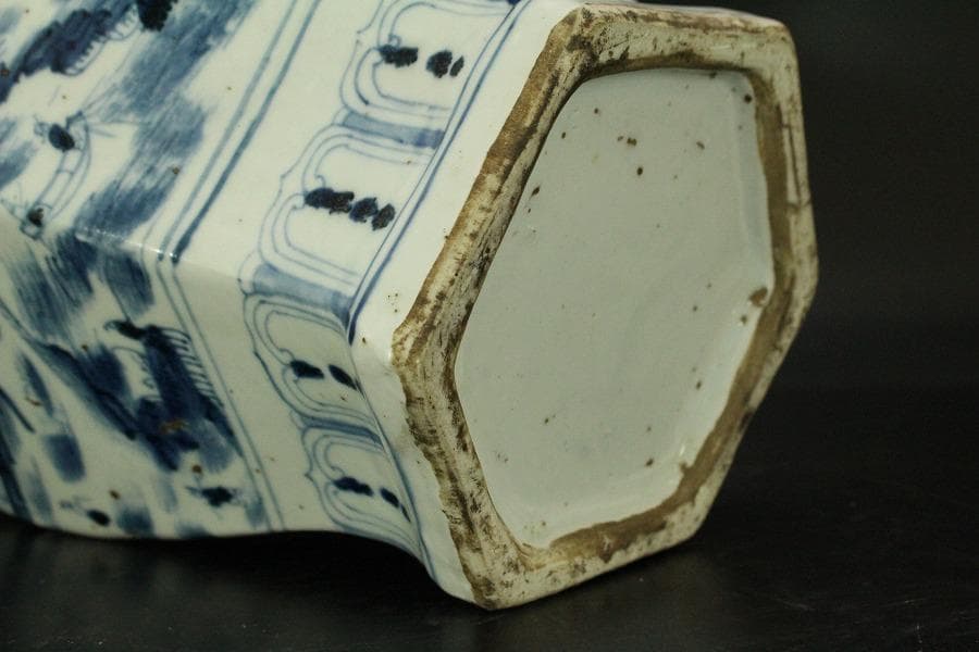 中国美術 青花 古染付 楼閣山水紋 六方 瓶 高25.5cm(RC991) - メルカリ