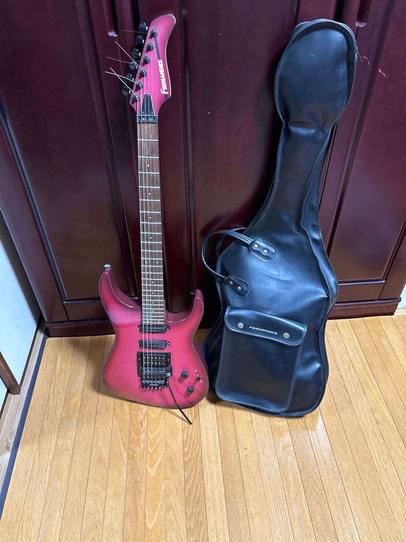 裕*原様 90sフェルナンデスエレキギターギターケース付き 裕*原様 90sフェルナンデスエレキギターギターケース付き - メルカリ
