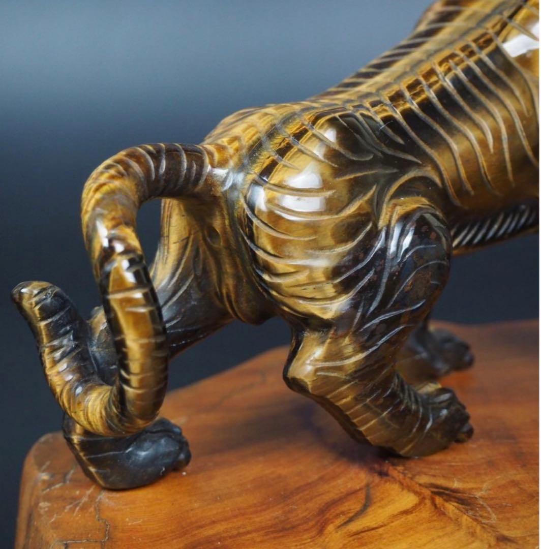 送料無料 リアルな虎目石（タイガーズアイ）彫刻 虎置物 ☆大珍品