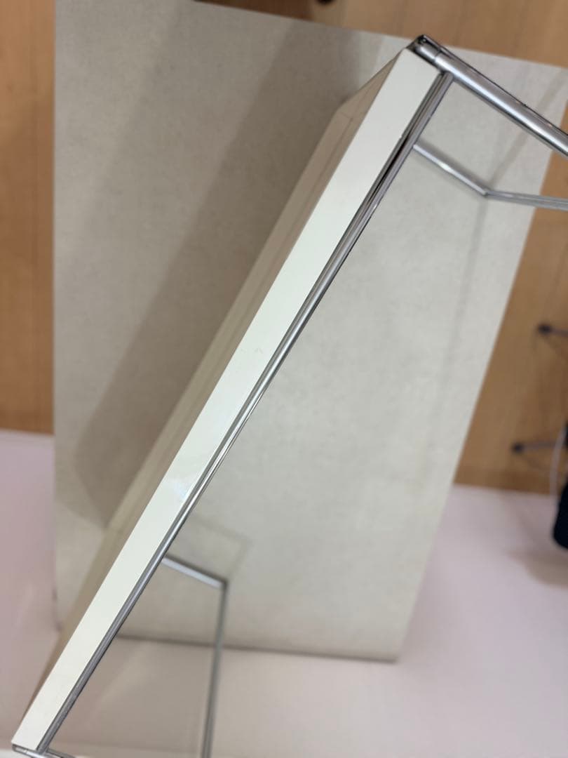 カルテル TRAYS80 ローテーブル W80 D40 ホワイト - メルカリ