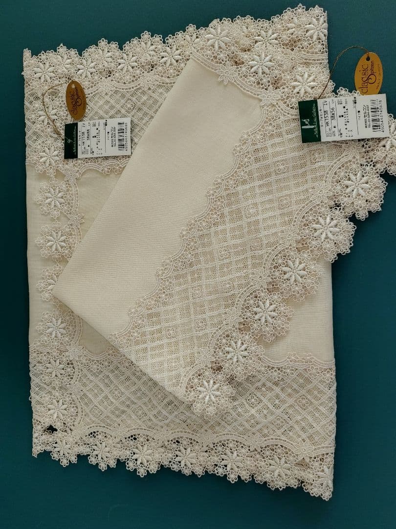 新品未使用、テーブルセンターセルコン、綿麻混、ドイツ製 サイズ違い2枚セット 新品未使用、テーブルセンターセルコン、綿麻混、ドイツ製 サイズ違い2