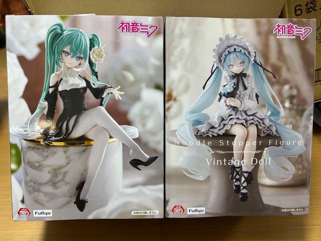 初音ミクぬーどるストッパーフィギュア ヴィンテージドール&白薔薇