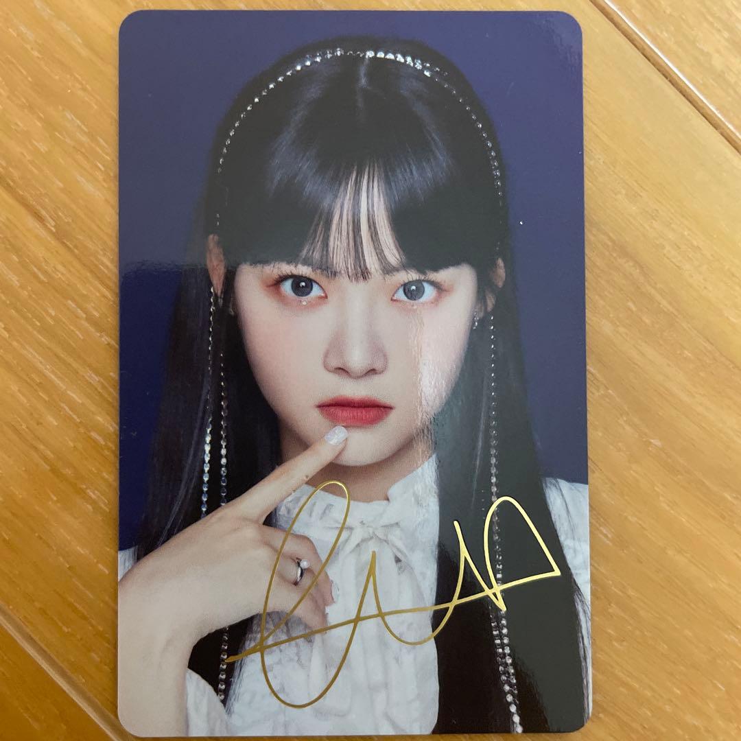 Le Sserafim ウンチェ トレカ サイン入り - メルカリ