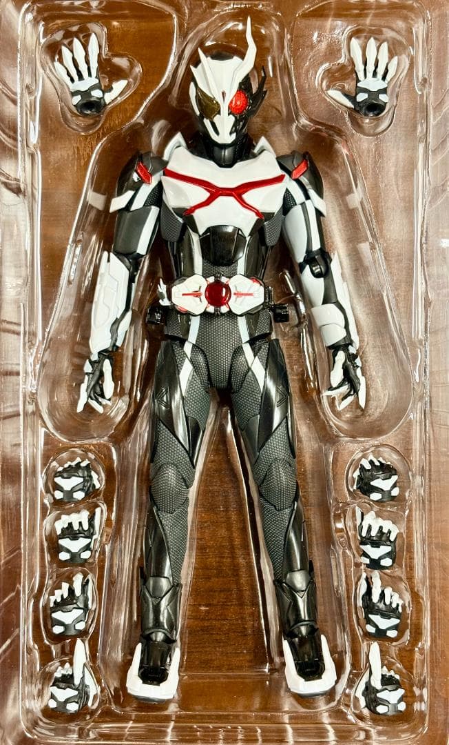 S.H.Figuarts 仮面ライダーアークワン