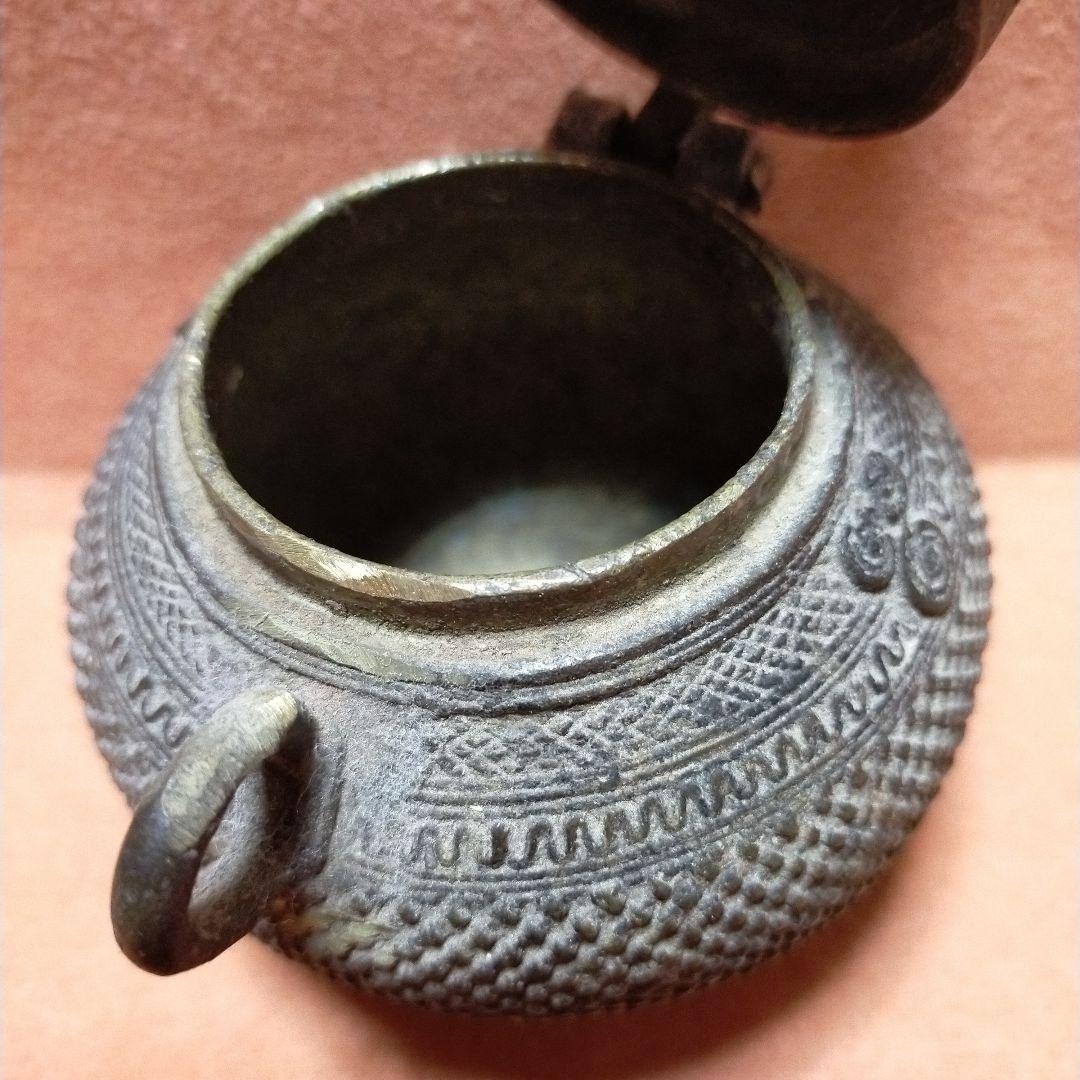ビンテージ工芸品 Dokula 西ベンガル 置物 香炉 蓋付器アンティークg17