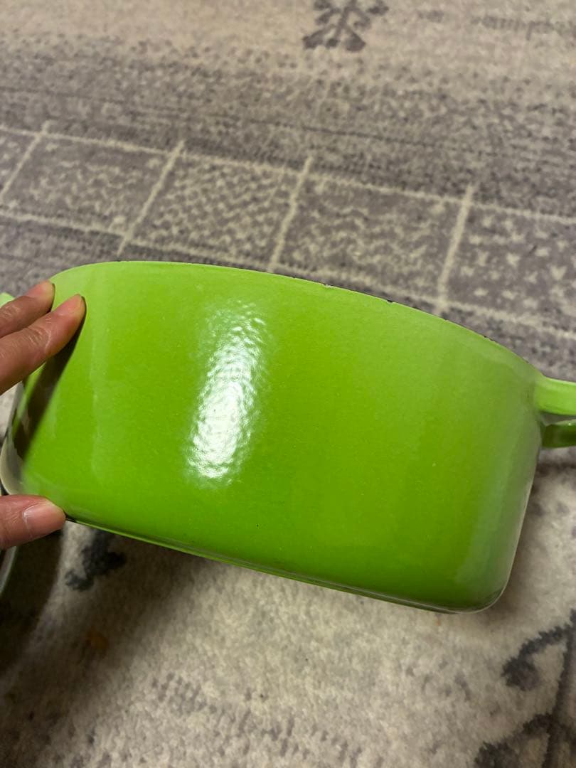 ル・クルーゼ 両手鍋 オーバル25ライトグリーン - メルカリ