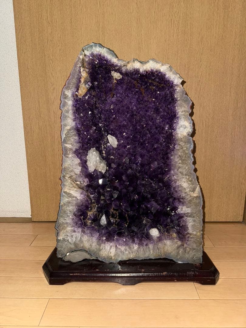 【引取限定】大型 アメジストドーム 紫水晶 原石 台座付き 高さ約57cm Amazon.co.jp: 天然 紫水晶 特大 アメジスト ドーム 原石 大きい