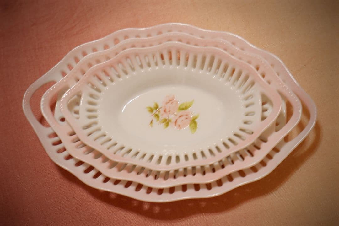 イマン　ダイアナローズ　非売品　オーバルプレート3枚セット　imane ダイアナローズシリーズ一覧｜人気No.1ピンクローズ柄洋食器｜イマン