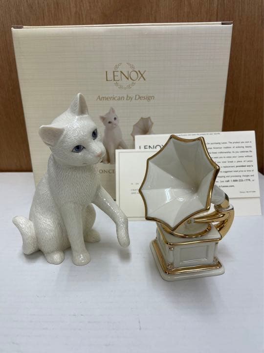 レノックス猫 Concert for Kitty (大きなサイズ ) LENOX (レノックス) 3匹の猫｜トレファクONLINE