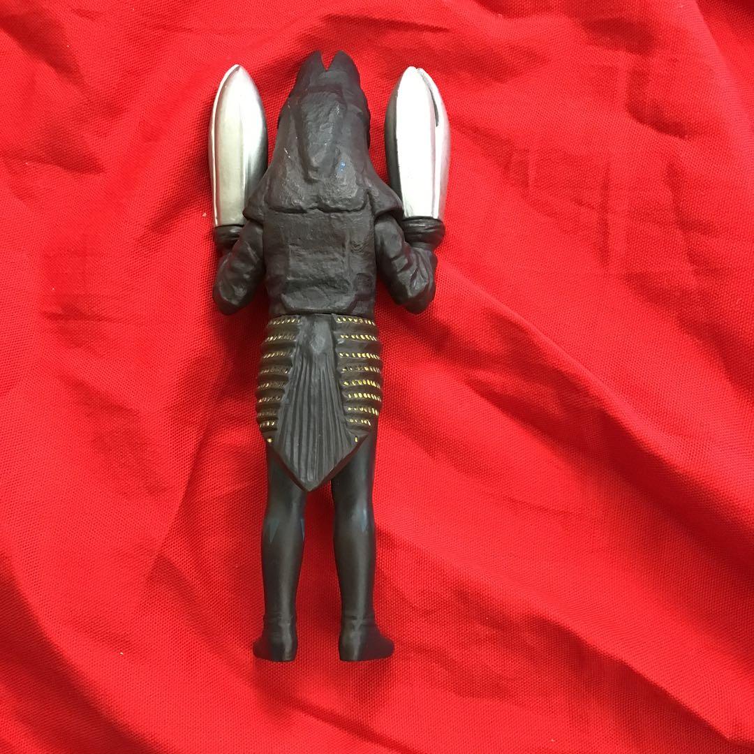 バルタン星人11体セット 分身バージョン パワード・バルタン ジュニア